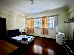 Blk 340 Jurong East Avenue 1 (Jurong East), HDB Executive #580808301